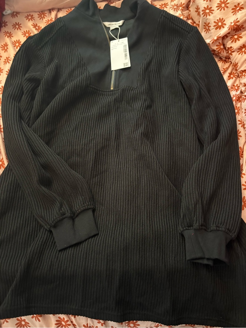NWT Urban Revivo Black Ribbed Long Sleeve Pullover with Mock Neck. Size XL.